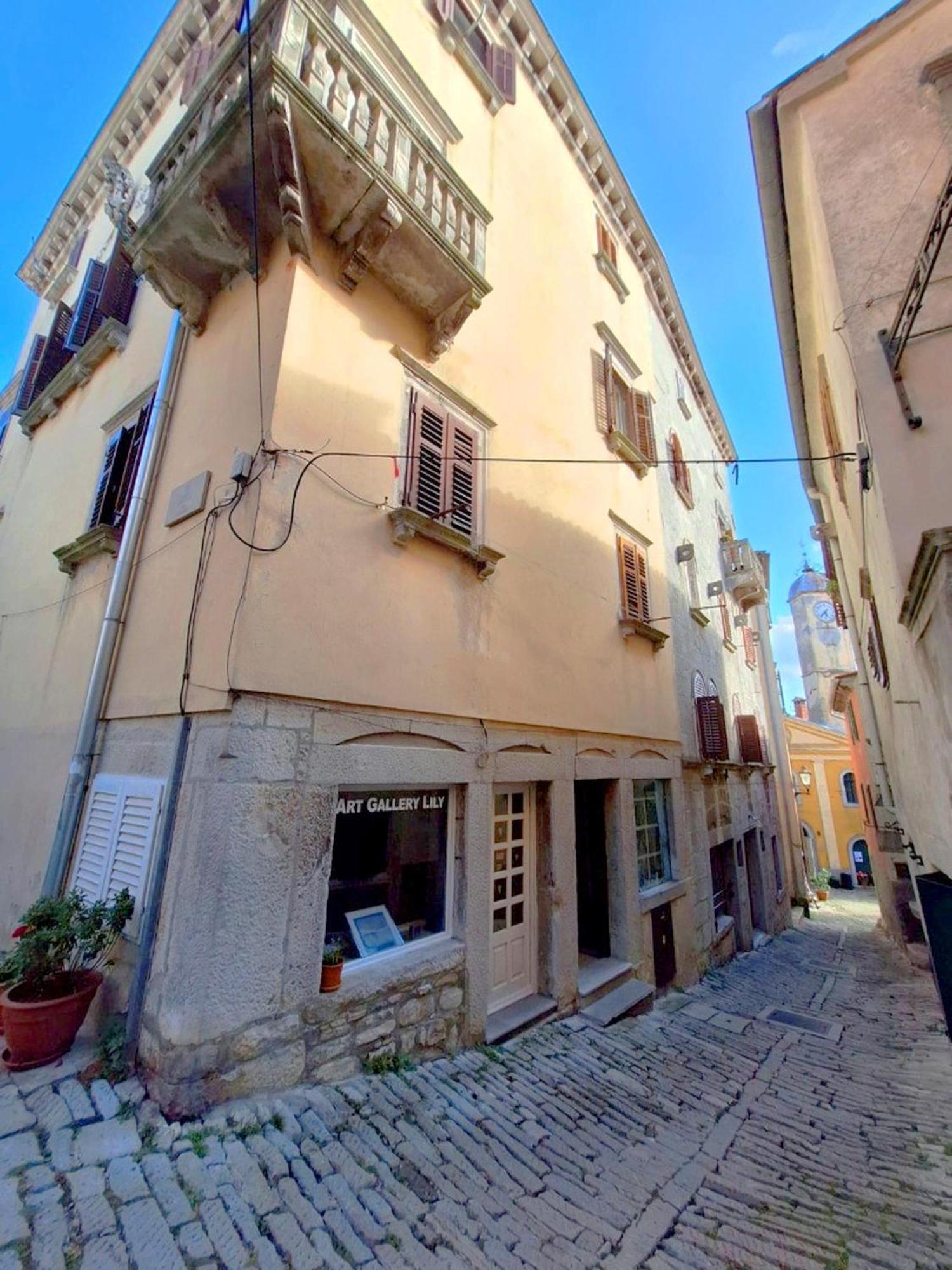 Premium Apartment Ca' San Marco In A Historic Town ラビン エクステリア 写真